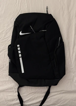 Sac à dos Nike Élite, brand: Nike, condition: Very good, €54.00, €57.40 includes Buyer Protection