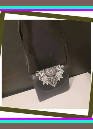 Petit sac à main noir éram, brand: éram, condition: Very good, €12.59, €13.92 includes Buyer Protection