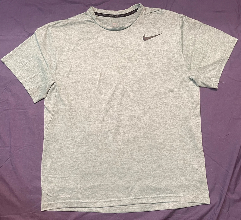 Nike Men’s Dri-Fit Fitness T-Shirt (XL) 1