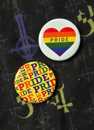 2pcs pride pins, brand: Pride, condition: New without tags, €1.50, €2.28 includes Buyer Protection