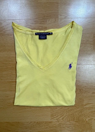 Polo Ralph Lauren Sport Yellow - XL/L Women, brand: Ralph Lauren, condizioni: Ottime, taglia: XL / IT 46 / EU 42, €16.00, €17.50 include la Protezione acquisti Pro
