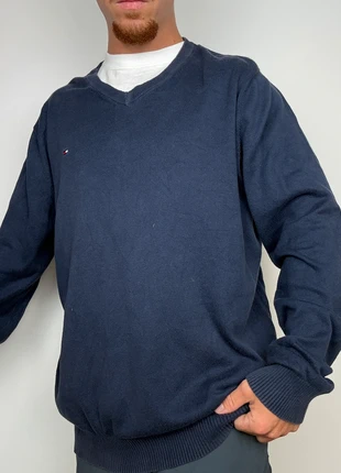 Pull col V Tommy Hilfiger taille XL, brand: Tommy Hilfiger, condition: Very good, size: XL, €22.00, €23.80 includes Buyer Protection