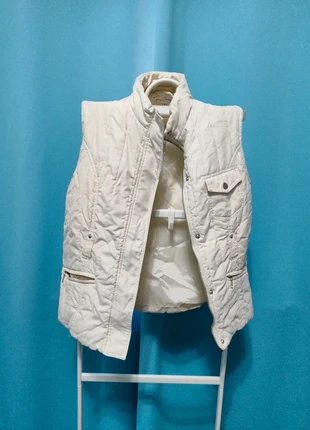 Cream gilet sleeveless jacket with pockets size M, brand: Specchio, condition: Very good, size: M / UK 12-14, £3.00, £3.85 includes Buyer Protection