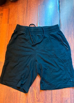 Short Sport Noir, marque: Noir, état: Très bon état, taille: L, 4,00 €, 4,90 € Protection acheteurs incluse