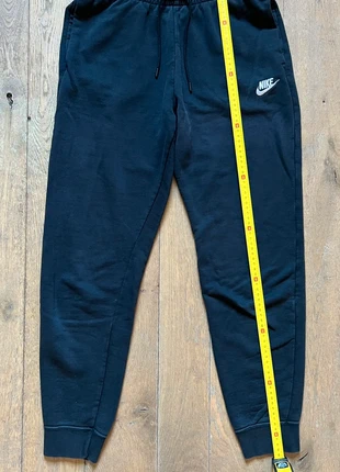 Jogging/pantalon Nike noir taille S, marque: Nike, état: Bon état, taille: S, 14,50 €, 15,93 € Protection acheteurs incluse