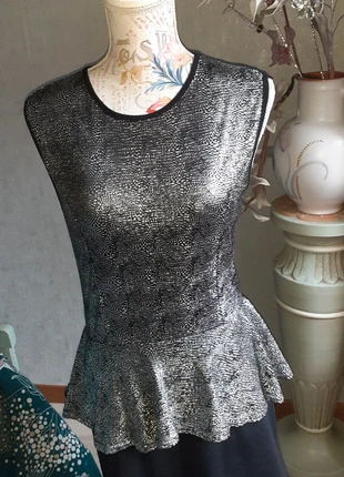 Robe pour occasion , marca: Alyssa, estado: Muito bom, tamanho: Tamanho único, €10.00, €11.20 inclui Proteção do Comprador