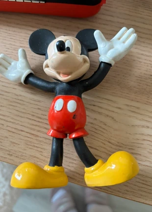 Figurine Mickey hauteur 10cm, marque: Disney, état: Très bon état, taille: Taille unique, 4,00 €, 4,90 € Protection acheteurs incluse