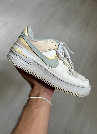 Nike Air Force One Shadow / AF1 / Air Force 1 Taille 36.5 36,5 Blanc gris jaune beige, merk: Nike, staat: Heel goed, maat: 36.5, € 14,00, € 15,40 inclusief Kopersbescherming