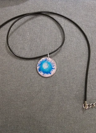 Pendentif résine, brand: Fait Main, condition: New without tags, €2.50, €3.33 includes Buyer Protection Pro