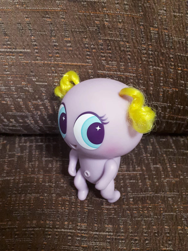 Ksimerito Menuditita Vinted