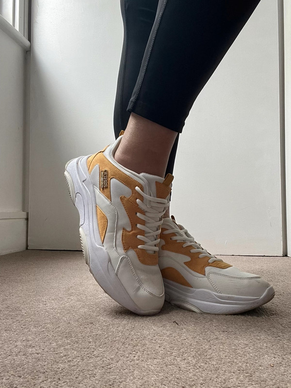 Guess chunky sale trainers