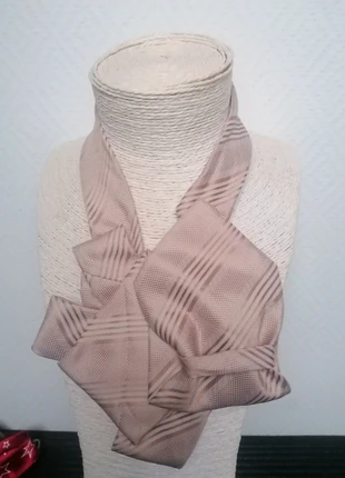 Collier cravate, marque: Unique, état: Très bon état, 3,00 €, 3,85 € Protection acheteurs incluse
