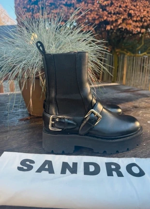 Sandro laarzen - zwart, marque: Sandro, état: Très bon état, taille: 39, 165,00 €, 173,95 € Protection acheteurs incluse