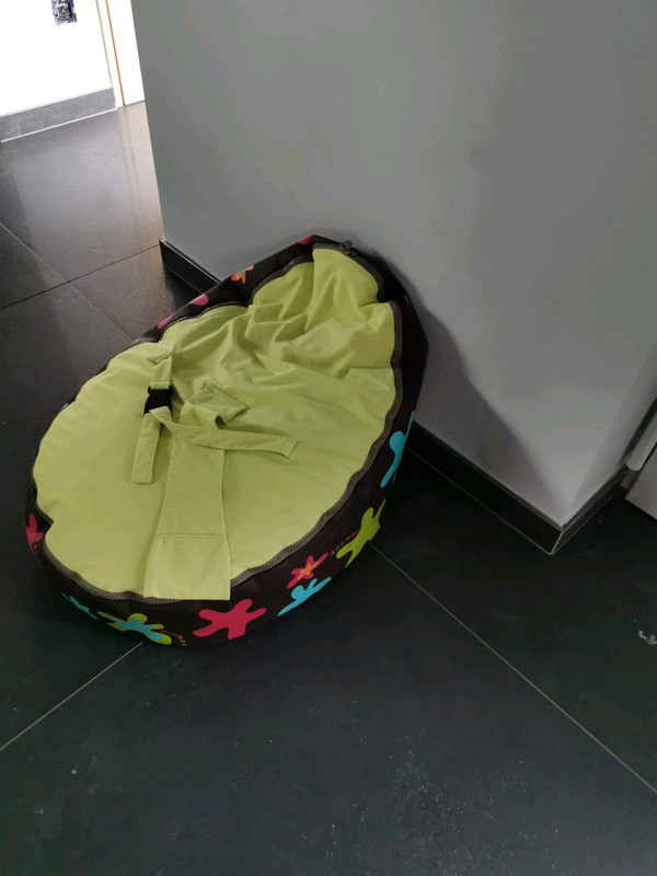 Pouf Domo Pour Bebe Comme Neuf Vinted