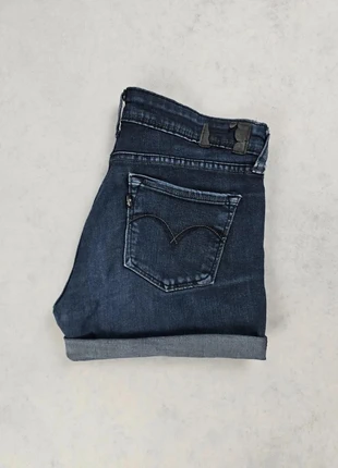 Short en jean Levi's - Bleu marine - W27 L34 (5L) - Demi curve low rise skinny - Femme, marca: Levi's, estado: Muy bueno, tamaño: S / 36 / 8, 10,00 €, 11,20 € Protección al comprador Pro incluida