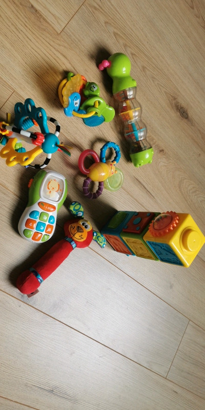 Lot de jouets premier âge