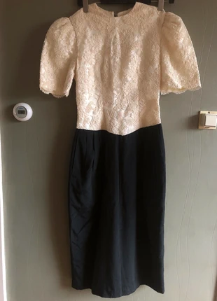 Vintage creme zwart avondjurk feest size M, marque: Vintage Dressing, état: Très bon état, taille: M / 38 / 10, 25,00 €, 26,95 € Protection acheteurs incluse