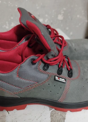 Be9 work zapatos seguridad, brand: Work, condizioni: Ottime, taglia: 44, €10.00, €11.20 include la Protezione acquisti