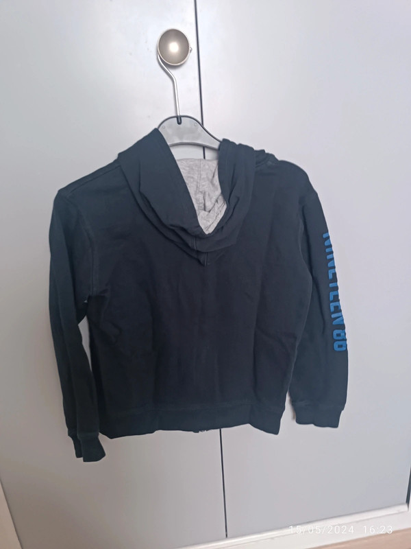 Pull zippé 12 ans 3