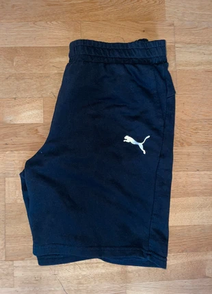 Puma Short Jogger, brand: Puma, condizioni: Ottime, taglia: L / IT 44 / EU 40, €10.00, €11.20 include la Protezione acquisti