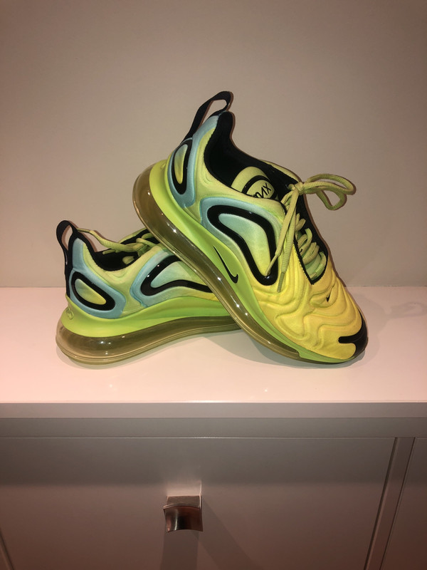 Nike air 720 sales volt