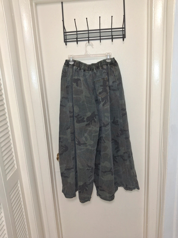 Oversized Camo Pant 3