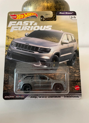 Obrázek k inzerátu: Jeep Grand Cherokee Premium