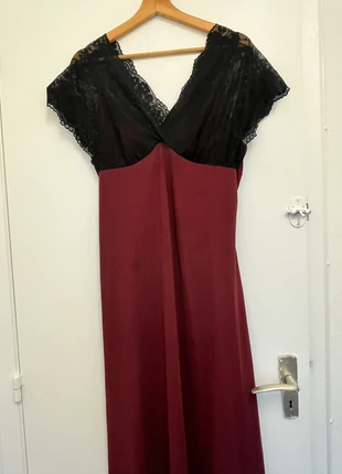 Robe longue bordeaux avec dentelle noire taille M, marque: Vintage Dressing, état: Très bon état, taille: M / 38 / 10, 15,00 €, 16,45 € Protection acheteurs incluse