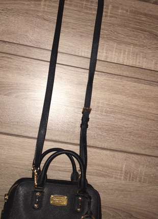Michael kors est online 1981 black bag