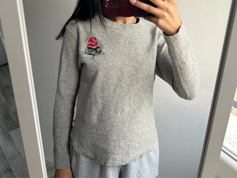 pull gris sandro 1