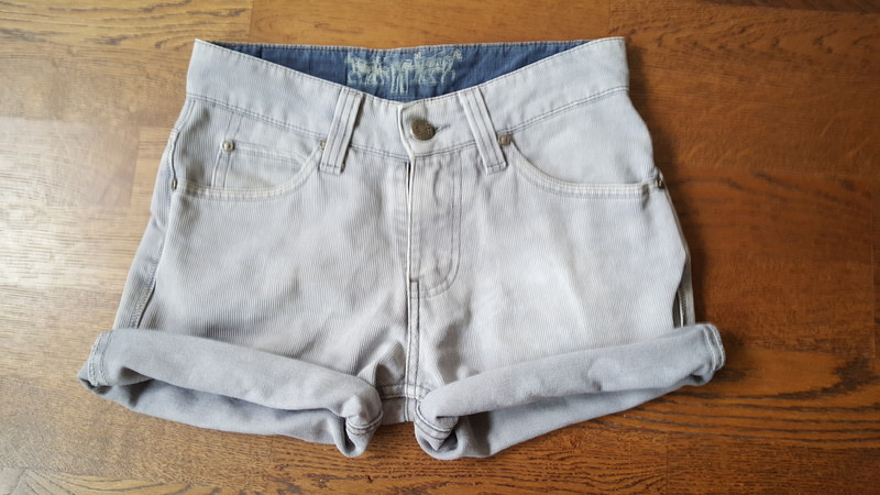 LEVI'S Short taille haute vintage jean gris rayé 4