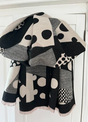 Prachtige Warme Sjaal Zwart Beige, merk: merkloos, staat: Nieuw zonder prijskaartje, € 12,50, € 13,83 inclusief Kopersbescherming