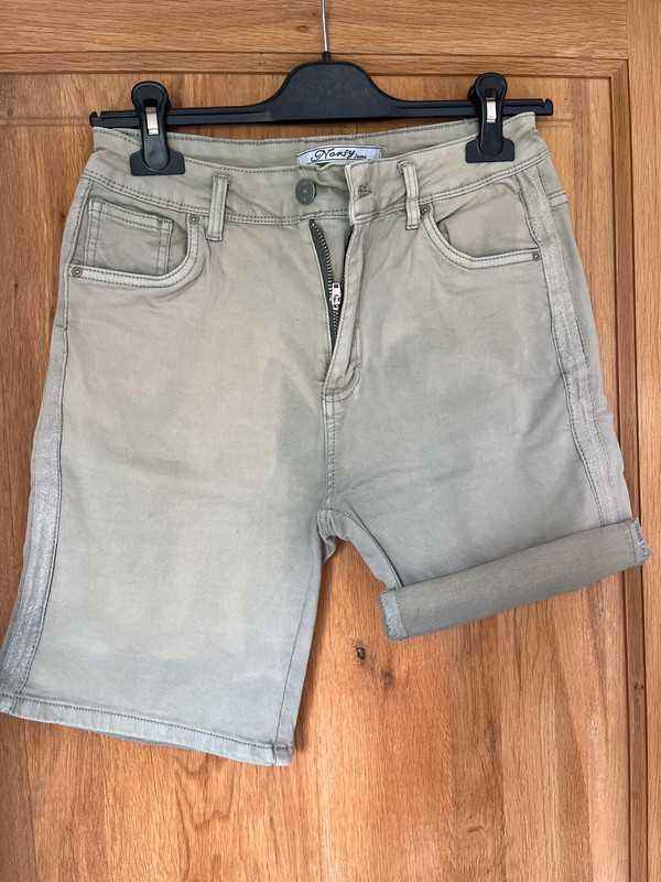 Short femme taille 44 hotsell