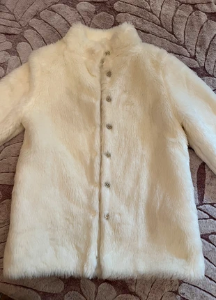 pellicciotto bianco kids, marca: Terranova, estado: Muito bom, tamanho: XS / 34 / 6, €8.00, €9.10 inclui Proteção do Comprador