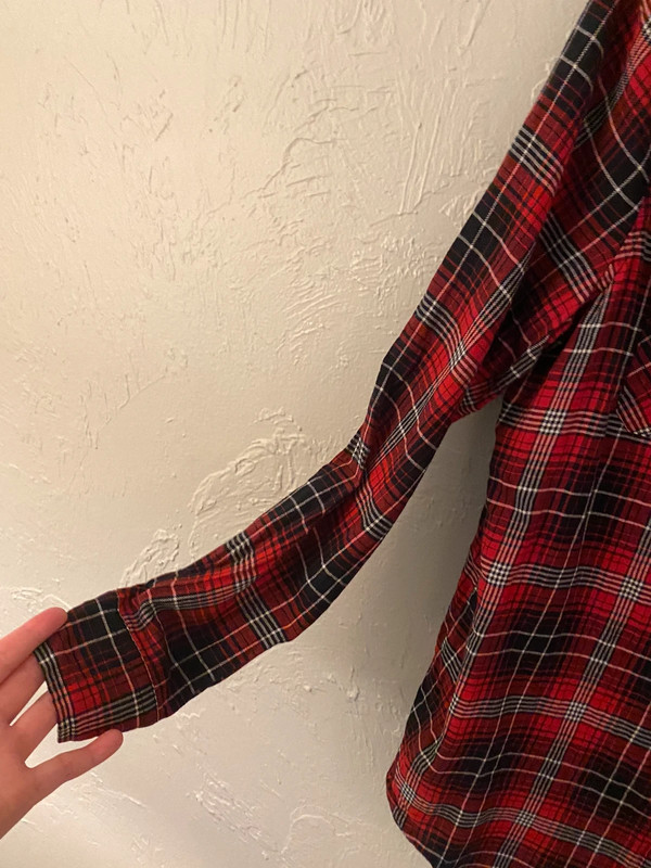 Forever 21 Red and Black Plaid Button Down 5