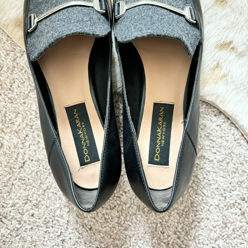 Size 8.5 women’s Donna Karan loafers 3