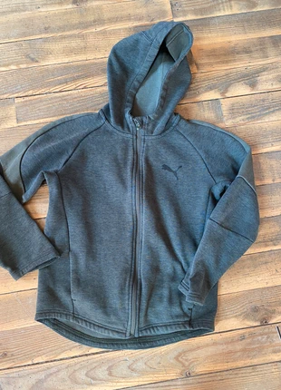 Veste sweat capuche Puma kaki 11-12 ans, marque: Puma, état: Très bon état, taille: 11 ans / 146 cm, 12,00 €, 13,30 € Protection acheteurs incluse