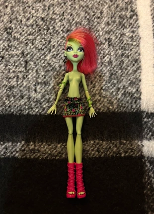 Monster High Ghoul Spirit Venus McFlytrap doll (Mattel), brand: Monster High, condizioni: Ottime, taglia: Taglia unica, €25.00, €26.95 include la Protezione acquisti