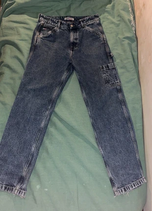 Jeans blu Tommy Hilfiger originale modello skater baggy taglia 42 (costa € 19.99), marke: Tommy Jeans, zustand: Sehr gut, größe: W32 | DE 48, 19,99 €, 21,69 € inklusive Vinted-Käuferschutz