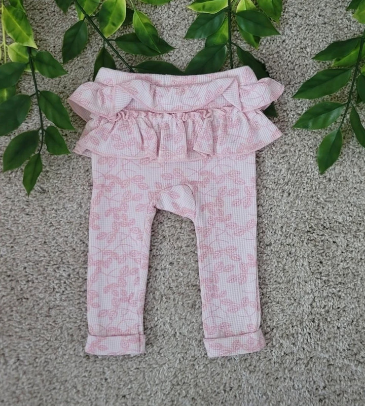 Baby Girl 3-6 Months Ruffle Floral Pants (Brand New) 4