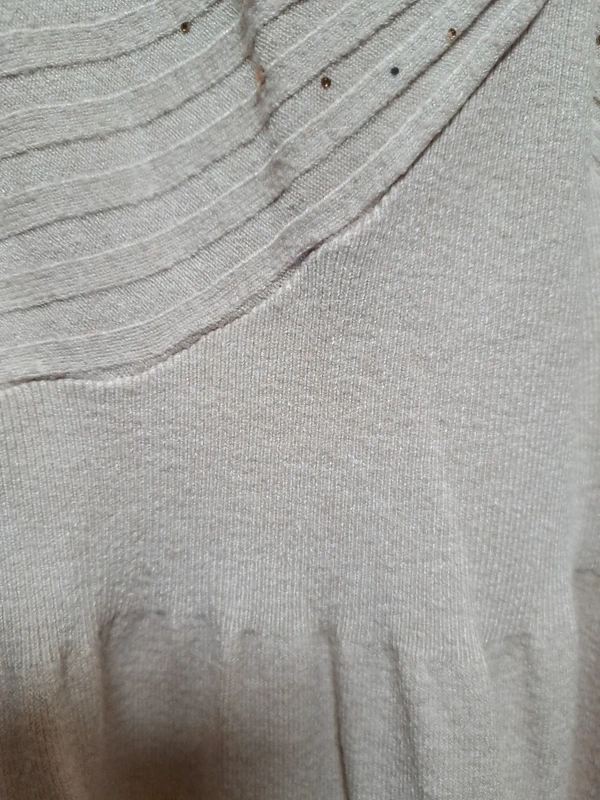 Robe pull beige chic avec strass 36/38 - photo numéro 3