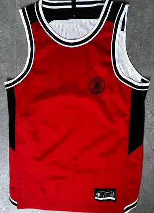Basketbal shirt mannen, merk: IU, staat: Heel goed, maat: S, € 10,00, € 11,20 inclusief Kopersbescherming