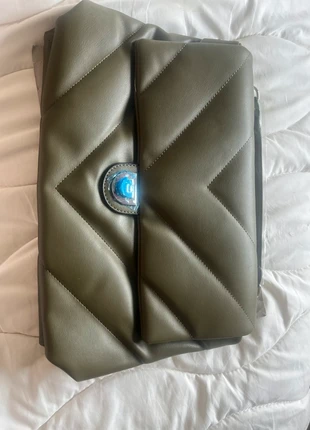 Sac matelassé vert kaki – effet cuir, merk: Bel&Bo, staat: Nieuw met prijskaartje, € 30,00, € 32,20 inclusief Kopersbescherming