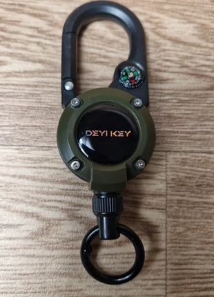 Mousquetons Multifonctions avec Boussole, merk: Mousqueton, staat: Nieuw zonder prijskaartje, € 6,00, € 7,00 inclusief Kopersbescherming Pro