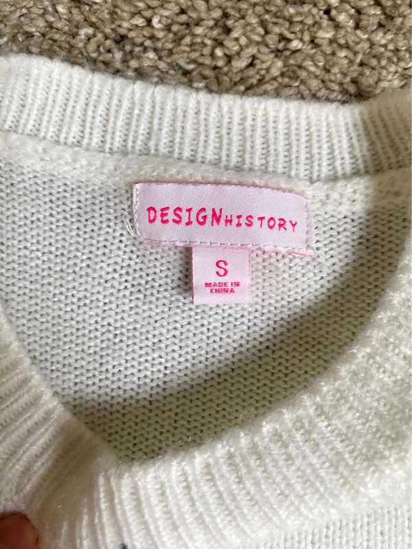 Design History Sweater - Small 5