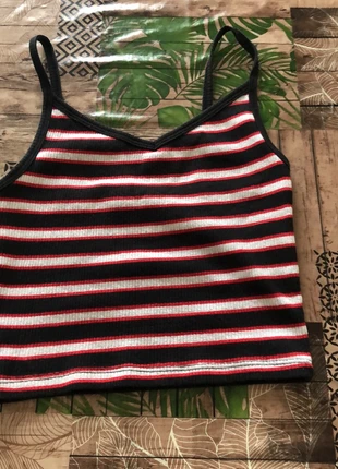 Top court , marke: New Yorker, zustand: Sehr gut, größe: XXS / 32 / 4, 1,00 €, 1,75 € inklusive Vinted-Käuferschutz