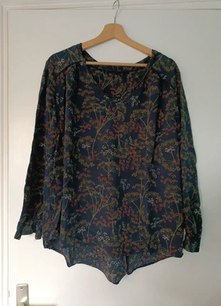 Blouse manches longues Kiabi 46/48 – Bleu nuit à motif floral, brand: Kiabi, condizioni: Ottime, taglia: XXXL / IT 50 / EU 46, €4.00, €4.90 include la Protezione acquisti