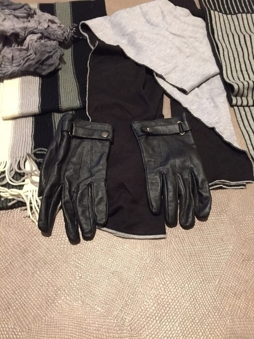 Lot écharpes et gants 3