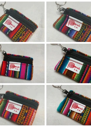 Porte clés porte monnaie multicolore, marca: Fait Main, estado: Novo com etiquetas, €3.90, €4.80 inclui Proteção do Comprador