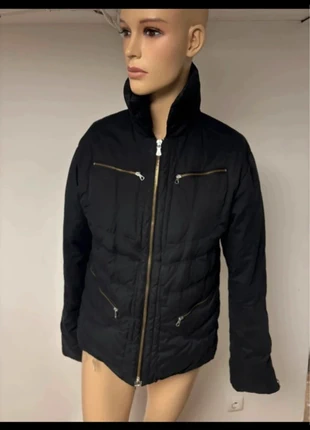 Superbe manteau Versace style doudoune taille L, marque: Versace, état: Très bon état, taille: L / 40 / 12, 120,00 €, 126,70 € Protection acheteurs incluse